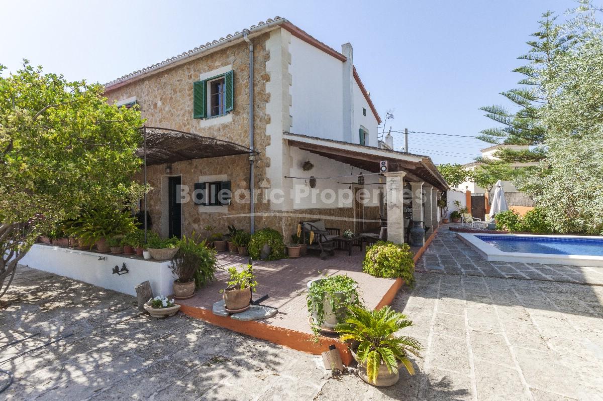 Precioso chalet con piscina y amplia zona exterior en venta en Son Sardina, Palma, Mallorca
