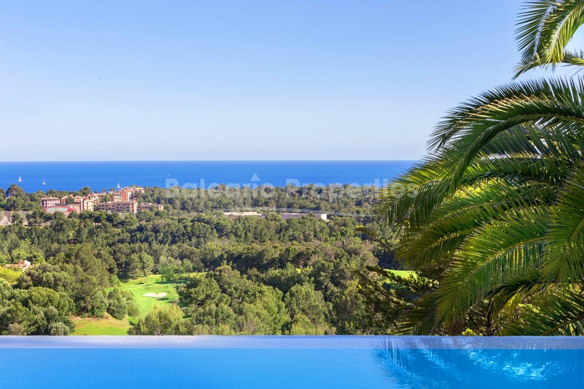 Villa distributed on three floors with sea views for sale in Bendinat Golf
