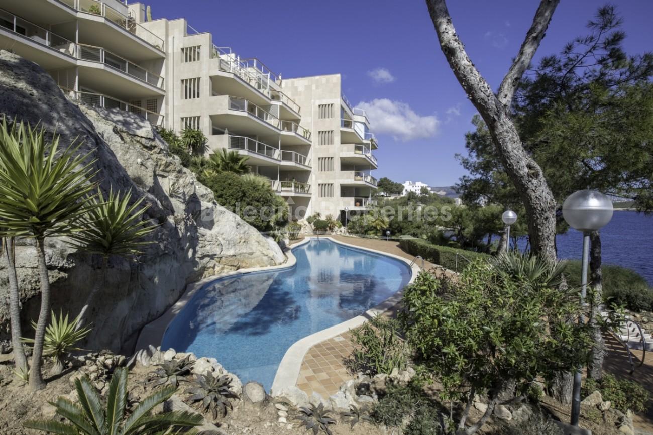 Apartamento en primera línea de mar en venta en Cala Vinyes, Mallorca