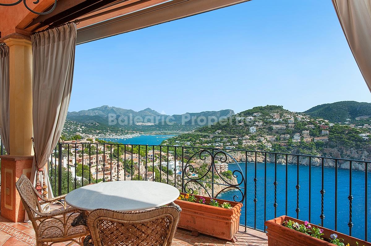 Glorious frontline villa for sale in Puerto Andratx, Mallorca