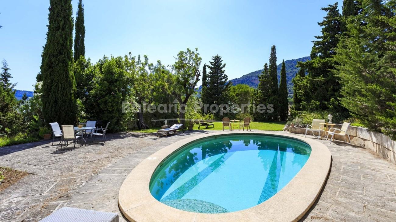 Encantadora finca con piscina y pintoresco jardín en Es Capdella, Mallorca