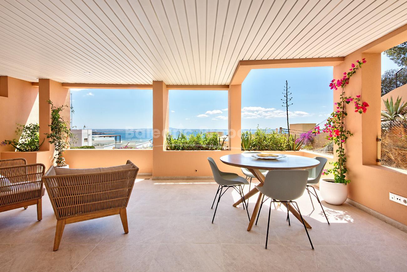 Refurbished apartment with fabulous sea views for sale in Illetes, Mallorca