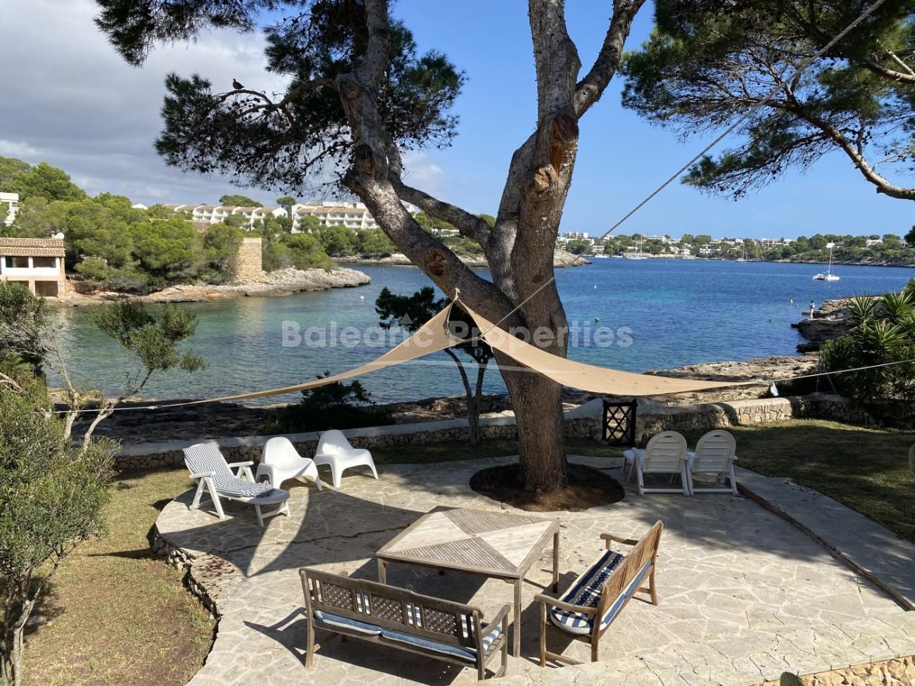 Seafront villa with holiday license for sale in Porto Petro, Mallorca