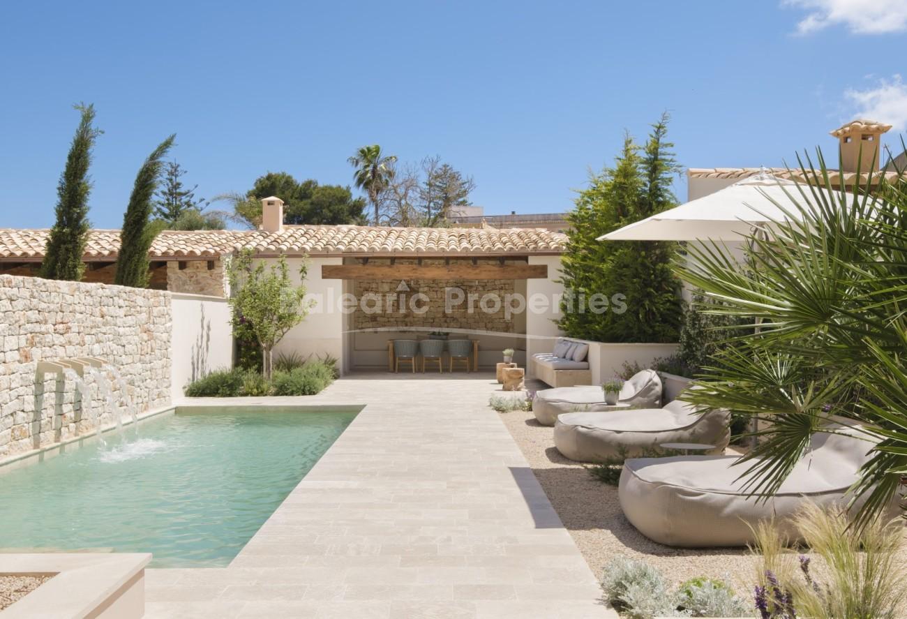 Luxurious town house with garden and pool for sale in Santanyi, Mallorca