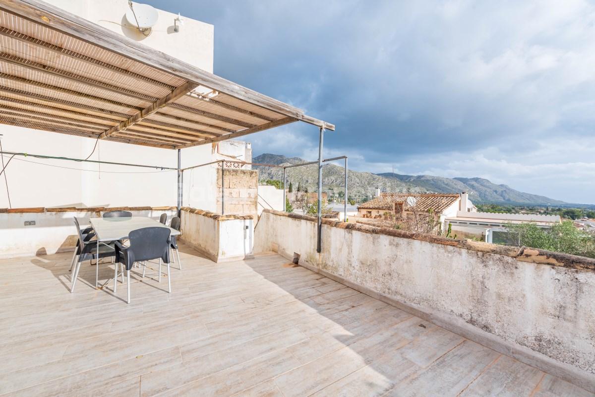 Preciosa casa de pueblo reformada recientemente en venta en Pollensa, Mallorca