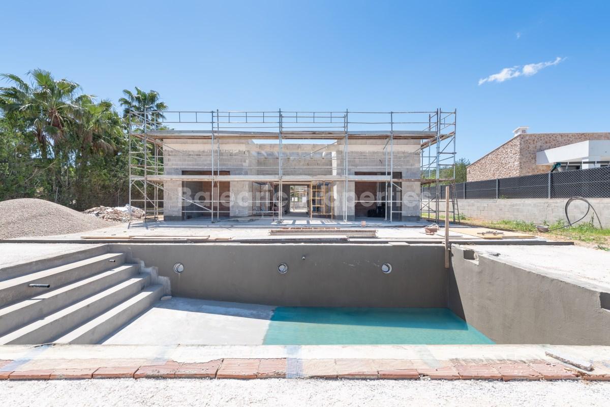 Villa con piscina a la venta en una zona muy solicitada, cerca de Pollensa, Mallorca