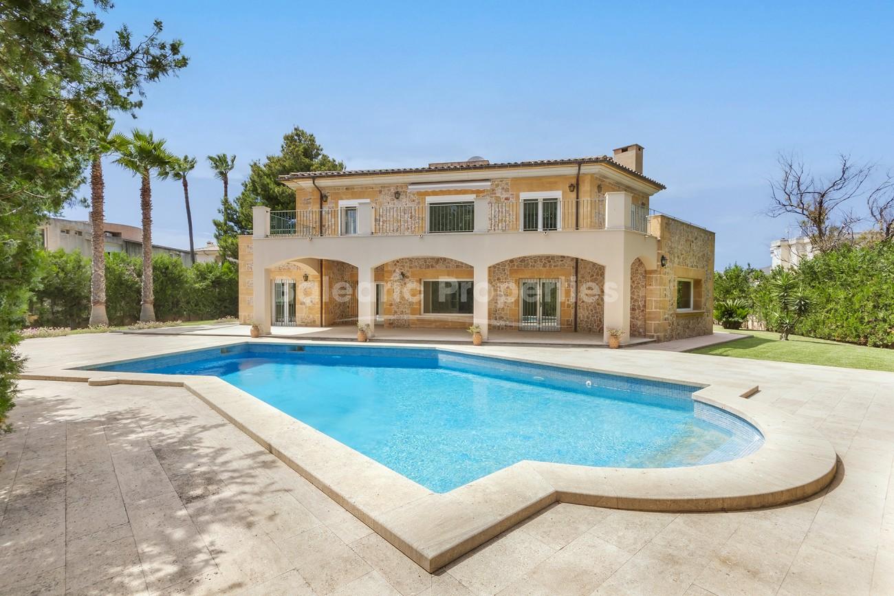 Beautiful family villa for sale close to the beach in Puerto Pollensa, Mallorca