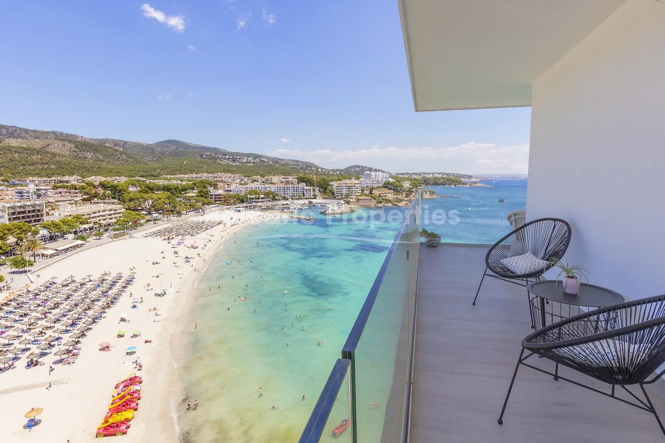 Gorgeous apartment with direct acces to the sea for sale in Palmanova, Mallorca