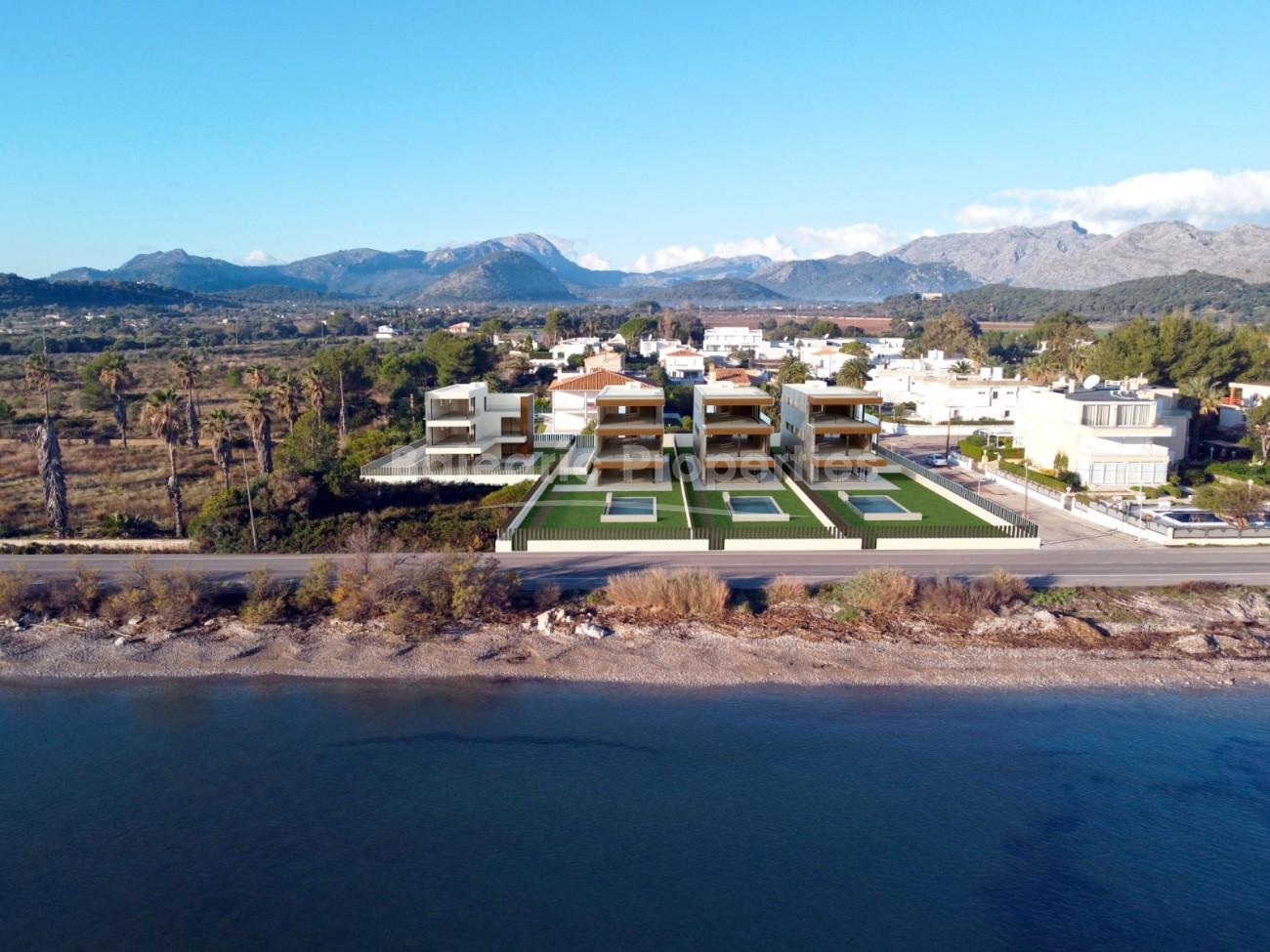 Villa de nueva construcción en venta cerca del mar en Puerto Pollensa, Mallorca