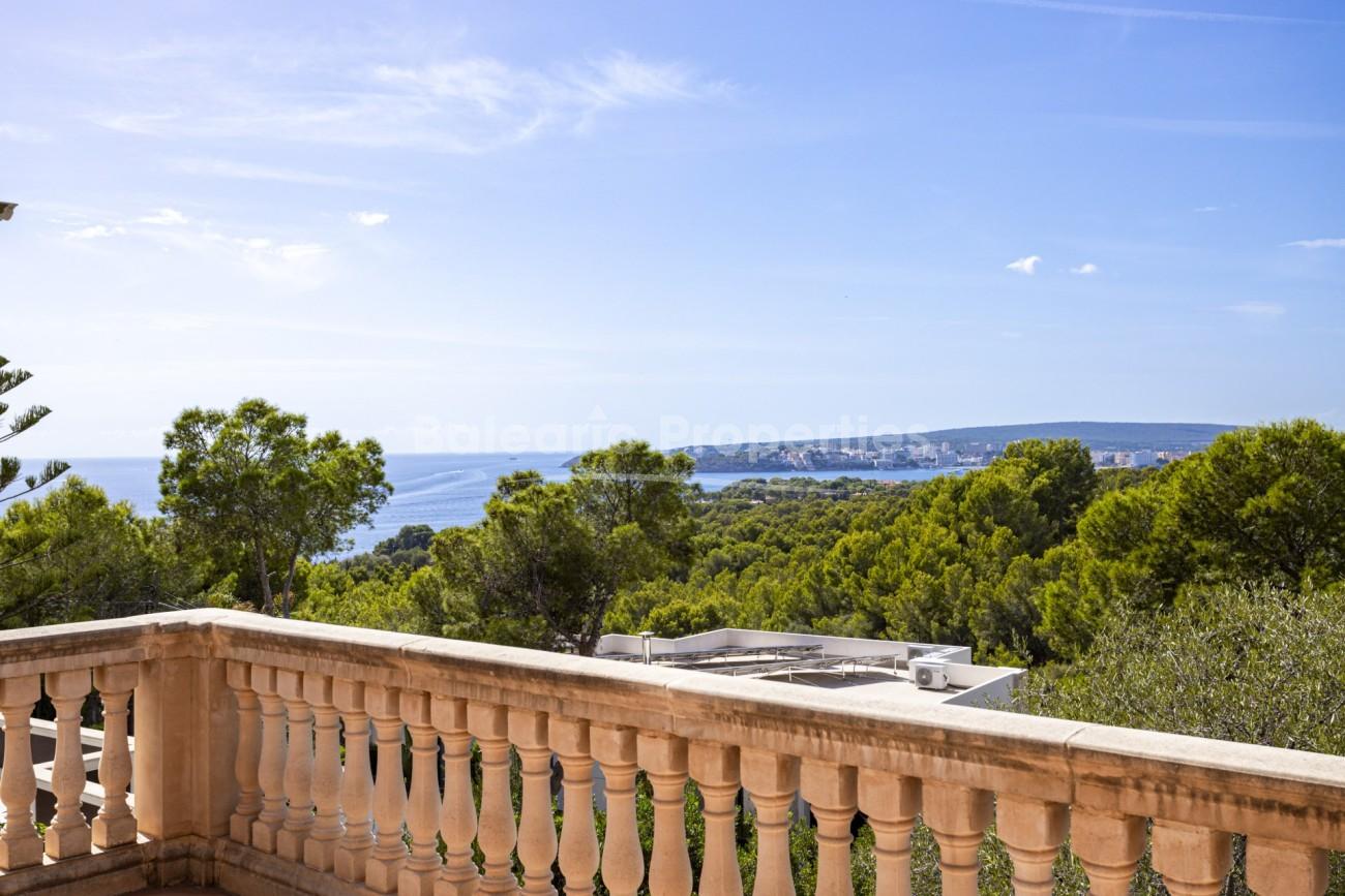 Villa mediterránea con increíbles vistas al mar en venta en Costa d'en Blanes, Mallorca