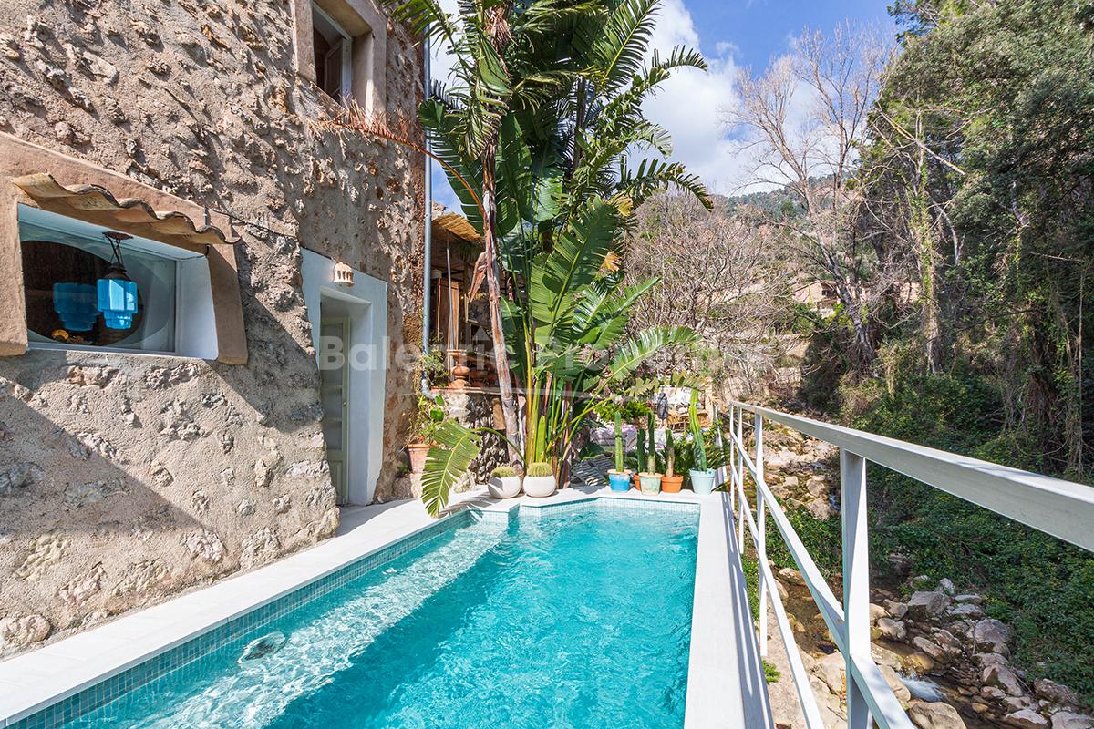 Unique town house with pool for sale in the centre of Fornalutx, Mallorca
